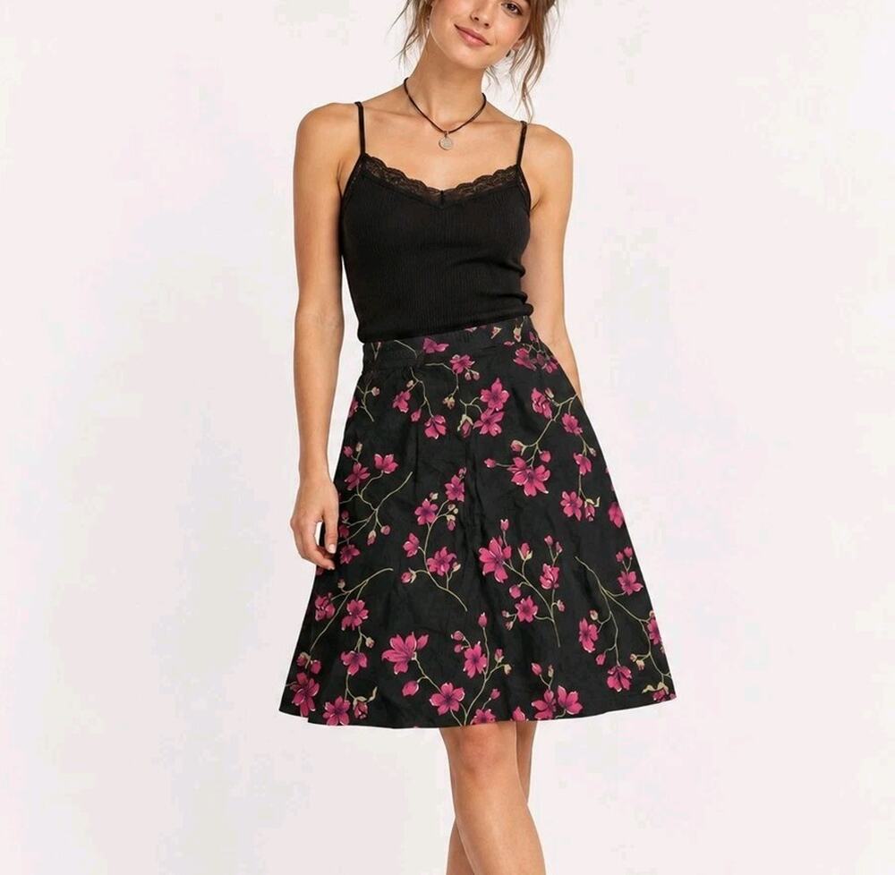 Sag Harbor Petite Vintage 90s Black Pink Floral Rayon A-Line Knee Length Skirt M